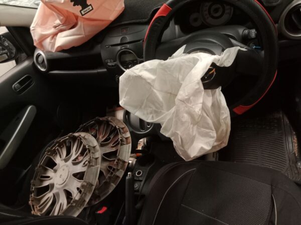 P4903 - Mazda 2 2010 Grey Wrecking - Image 3
