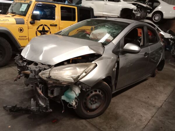 P4903 - Mazda 2 2010 Grey Wrecking - Image 15