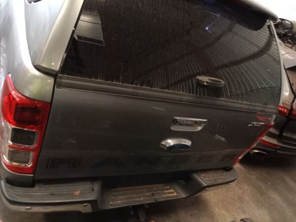 P4908 - Ford Ranger 2019 Grey Wrecking - Image 12