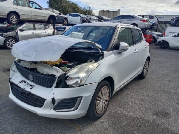 P4912 - Suzuki Swift 2014 White Wrecking - Image 14
