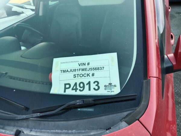 P4913 - Hyundai IX35 2014 Red Wrecking - Image 8