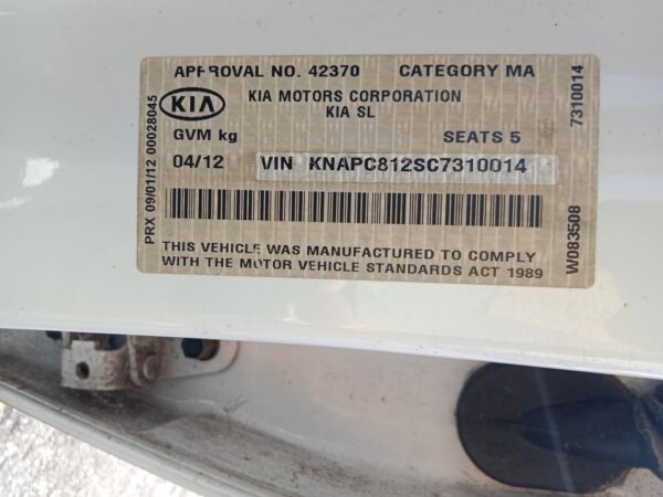 P4914 - Kia Sportage 2012 White Wrecking - Image 11