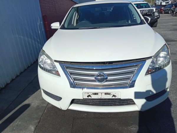 P4918 - Nissan pulsar 2013 White Wrecking
