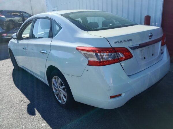 P4918 - Nissan pulsar 2013 White Wrecking - Image 9