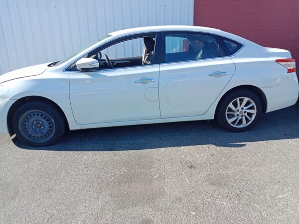 P4918 - Nissan pulsar 2013 White Wrecking - Image 16