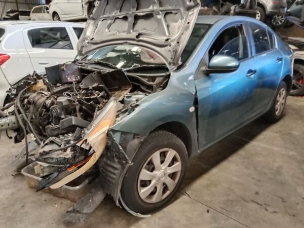 P4922 - Mazda 3 2010 Blue Wrecking - Image 16