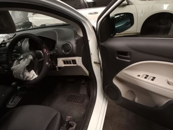 P4923 - Mitsubishi mirage 2013 White Wrecking - Image 4
