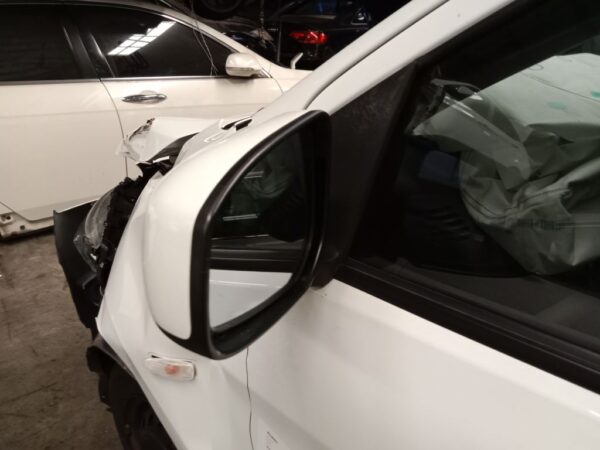 P4923 - Mitsubishi mirage 2013 White Wrecking - Image 9