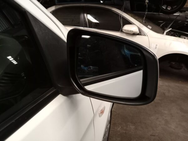 P4923 - Mitsubishi mirage 2013 White Wrecking - Image 10
