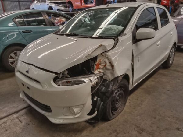 P4923 - Mitsubishi mirage 2013 White Wrecking - Image 16