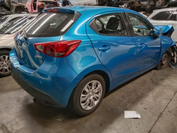 P4924 - Mazda 2 2014 Blue Wrecking - Image 15