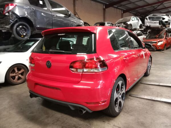 P4926 - Volkswagen golf GTI 2011 Red Wrecking - Image 12