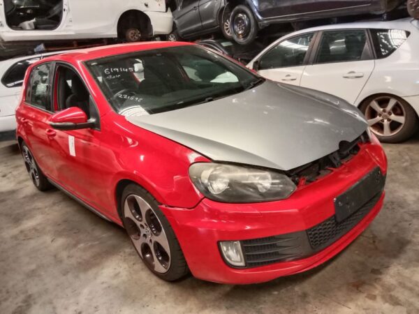 P4926 - Volkswagen golf GTI 2011 Red Wrecking - Image 16