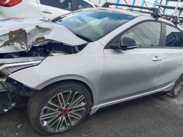P4931 - Kia Cerato 2024 Silver Wrecking - Image 9