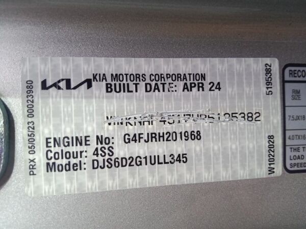 P4931 - Kia Cerato 2024 Silver Wrecking - Image 13