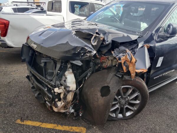 P4932 - Jeep Grand Cherokee 2014 Grey Wrecking - Image 15