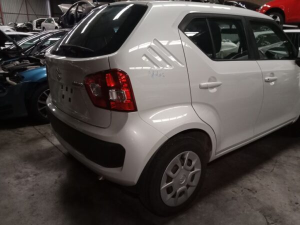 P4943 - Suzuki ignis 2017 White Wrecking - Image 9