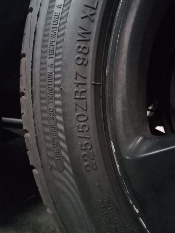 P4946 - Honda Accord 2010 Grey Wrecking - Image 6