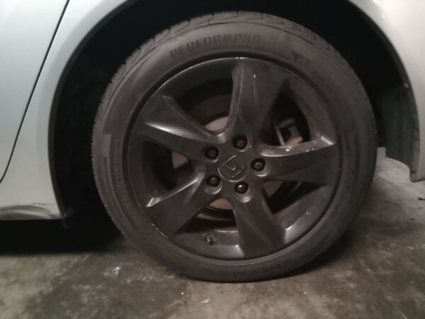 P4946 - Honda Accord 2010 Grey Wrecking - Image 7