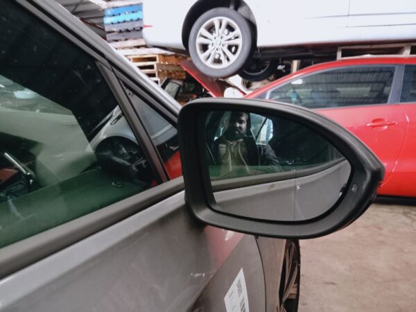 P4949 - Volkswagen golf 2023 Grey Wrecking - Image 8
