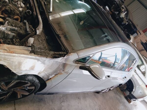 P4949 - Volkswagen golf 2023 Grey Wrecking - Image 9