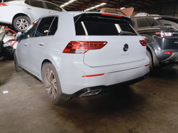 P4949 - Volkswagen golf 2023 Grey Wrecking - Image 16