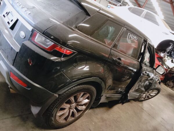 P4950 - Land Rover Range Rover Evoque 2015 Black Wrecking - Image 12