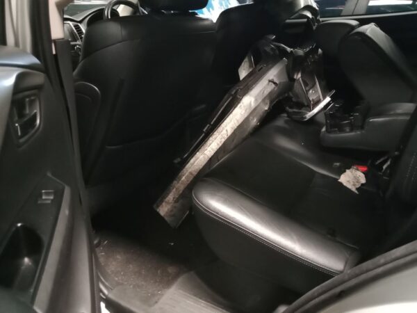 P4952 - Mitsubishi Pajero Sport 2017 Silver Wrecking - Image 5