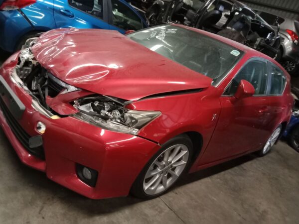 P4954 - Lexus CT200 2012 Red Wrecking - Image 16
