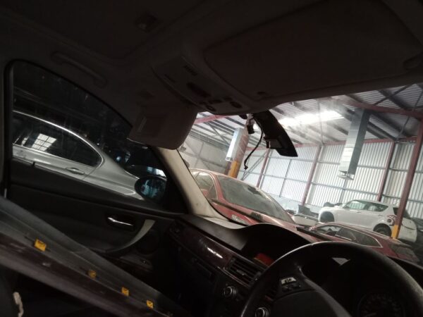 P4955 - BMW E90 3 Series 2007 White Wrecking - Image 6