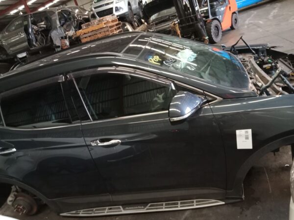 P4956 - Hyundai Santa Fe 2015 Grey Wrecking - Image 8