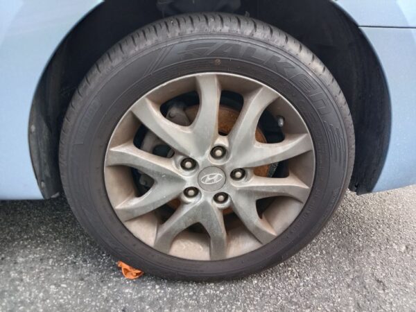P4958 - Hyundai i30 2011 Blue Wrecking - Image 8