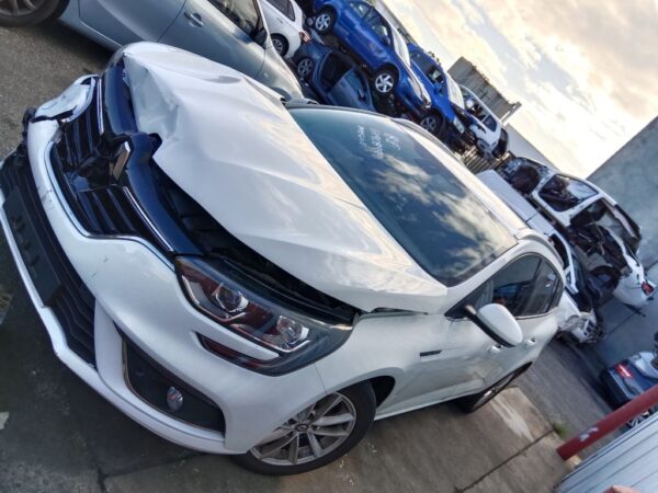 P4959 - Renault Megane 2018 White Wrecking - Image 15