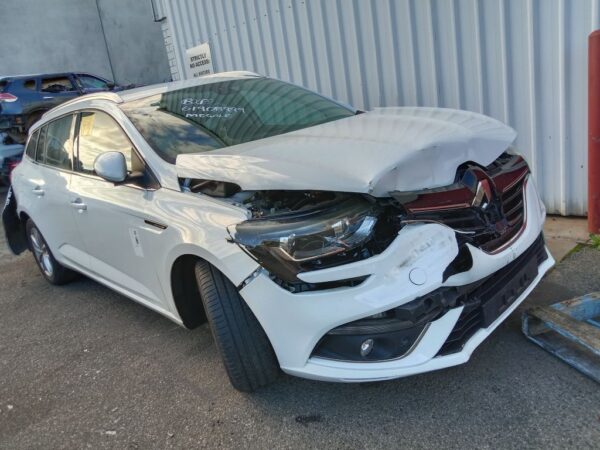 P4959 - Renault Megane 2018 White Wrecking - Image 16