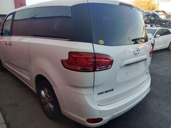 P4962 - SAIC Motor Maxus G 10 VAN 2016 White Wrecking - Image 12