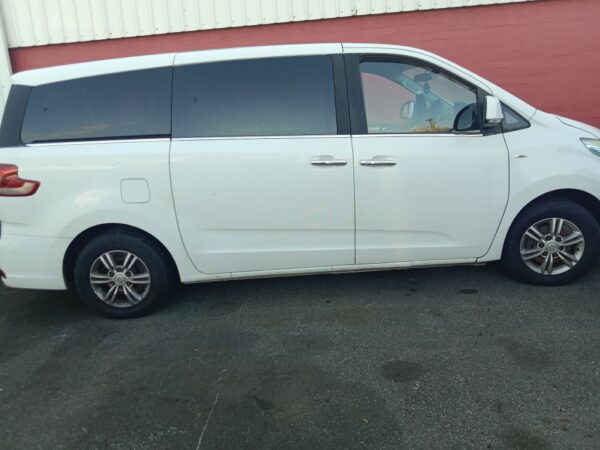 P4962 - SAIC Motor Maxus G 10 VAN 2016 White Wrecking - Image 15