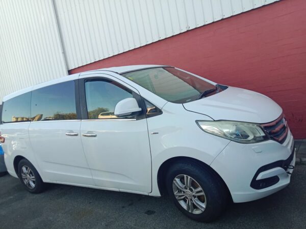 P4962 - SAIC Motor Maxus G 10 VAN 2016 White Wrecking - Image 16