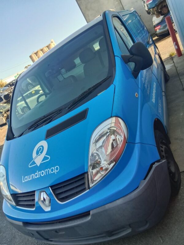 P4963 - Renault Trafic 2014 Blue Wrecking - Image 8
