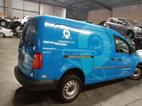 P4965 - Volkswagen caddy 2017 Blue Wrecking - Image 11