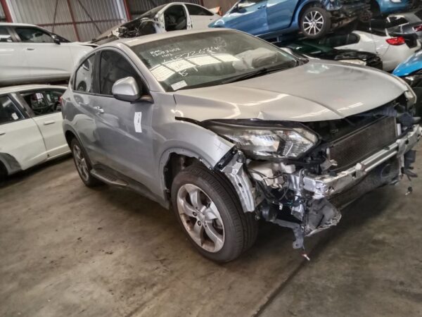 P4971 - Honda HRV 2016 Silver Wrecking - Image 16