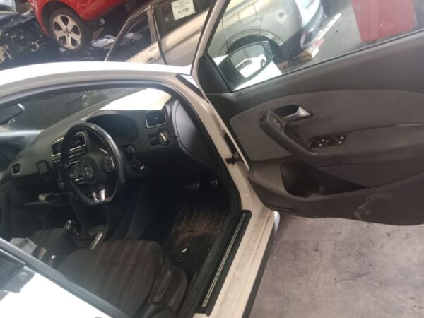 P4974 - Volkswagen Polo GTI 2012 White Wrecking - Image 6