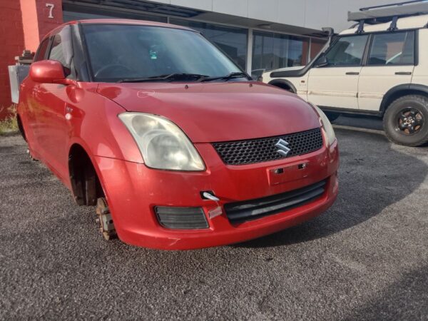 P4975 - Suzuki Swift 2009 Red Wrecking