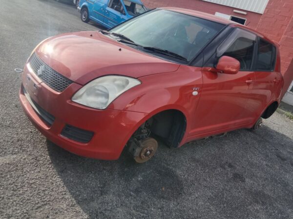 P4975 - Suzuki Swift 2009 Red Wrecking - Image 9