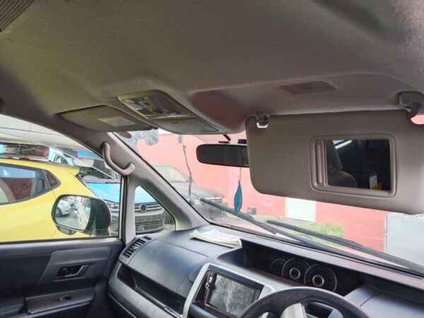 P4976 - Toyota Voxy 2012 Silver Wrecking - Image 5