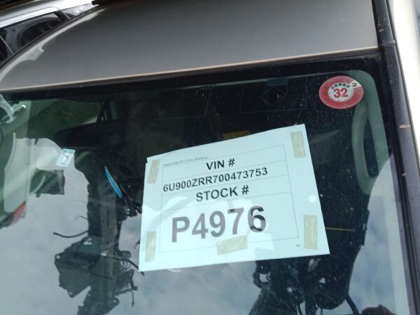P4976 - Toyota Voxy 2012 Silver Wrecking - Image 13