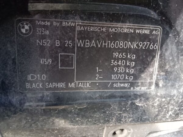 P4978 - BMW 3 Series 323i 2007 Black Wrecking - Image 12