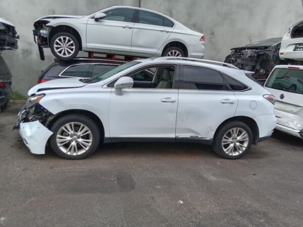 P4982 - Lexus RX450h Hybrid 2010 White Wrecking - Image 16
