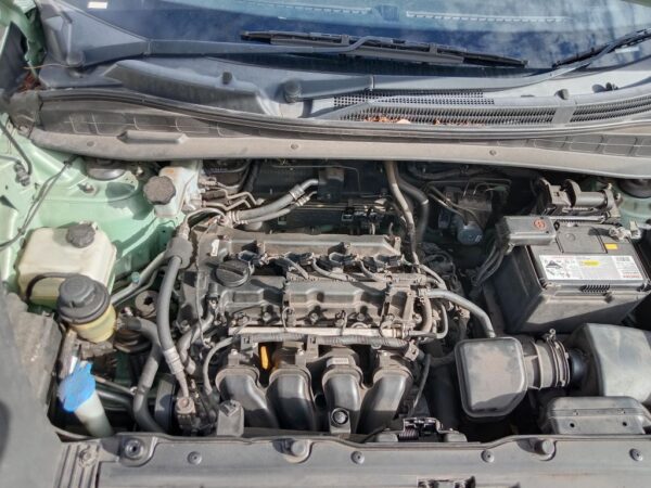 P4985 - Hyundai IX35 2010 Green Wrecking - Image 2