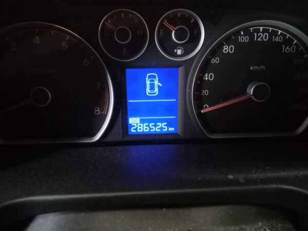 P4990 - Hyundai i30 2008 White Wrecking - Image 12