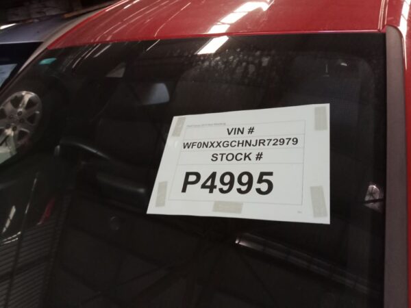 P4995 - Ford Focus 2019 Red Wrecking - Image 12